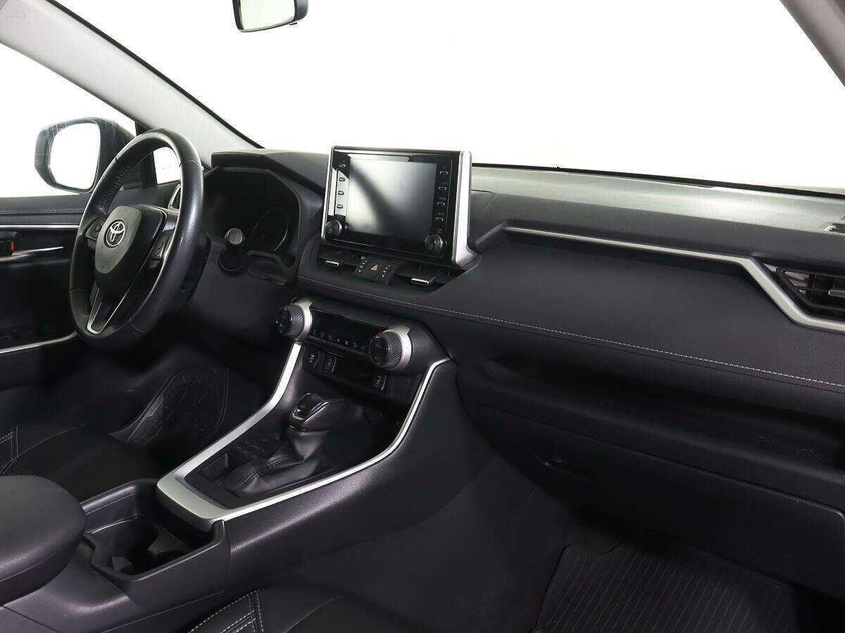 Б/У Тойота Рав4 2020 года. Фото: #9