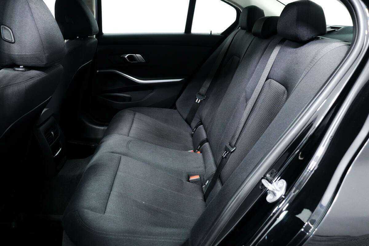 Б/У БМВ 3 серии 2020 года. Фото: #10