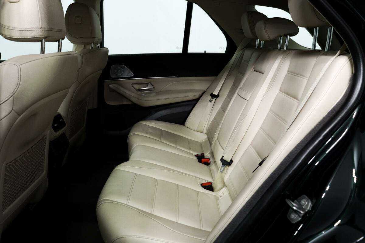 Б/У Мерседес-Бенц ГЛЕ 2019 года. Фото: #11