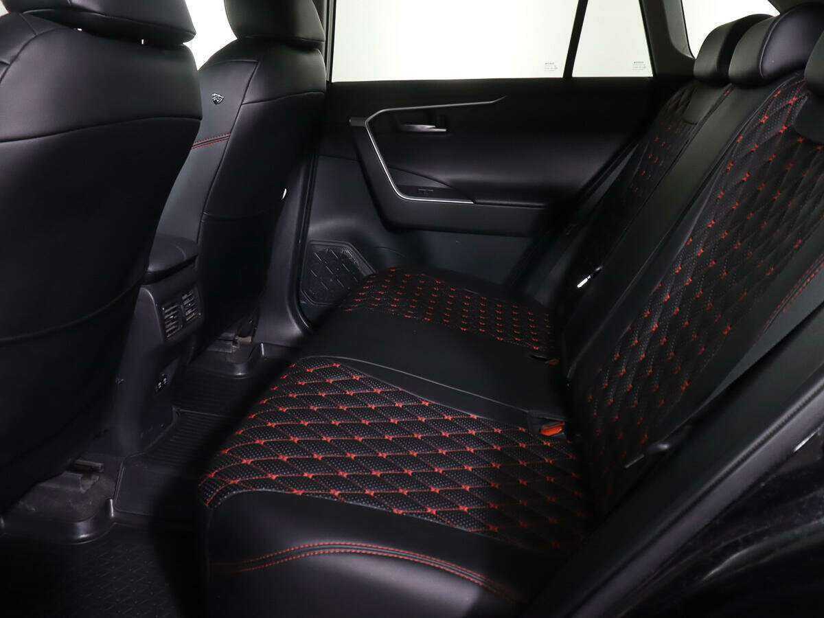 Б/У Тойота Рав4 2021 года. Фото: #8