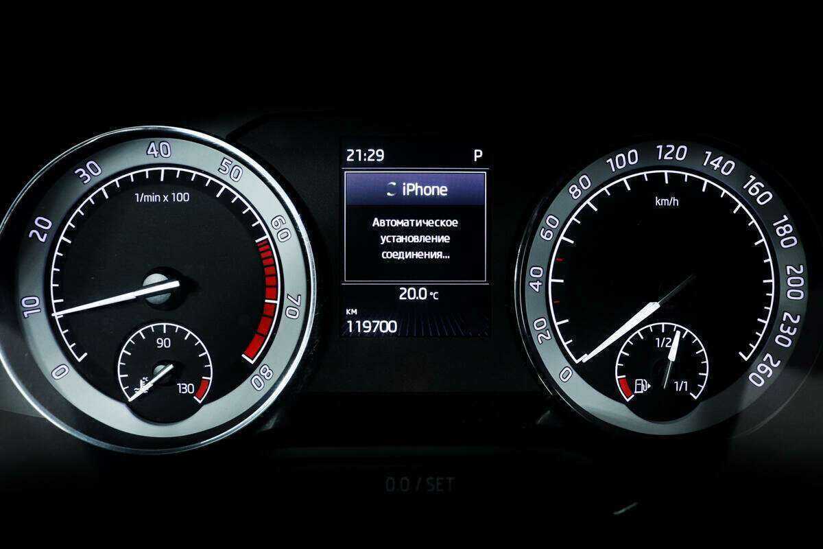 Б/У Шкода Суперб 2017 года. Фото: #9