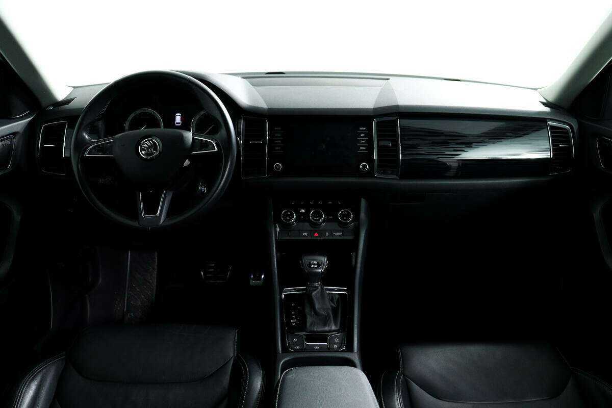 Б/У Шкода Кодиак 2018 года. Фото: #10