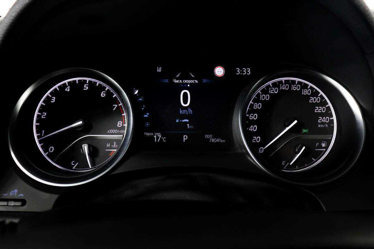 Б/У Тойота Камри 2021 года. Фото: #9