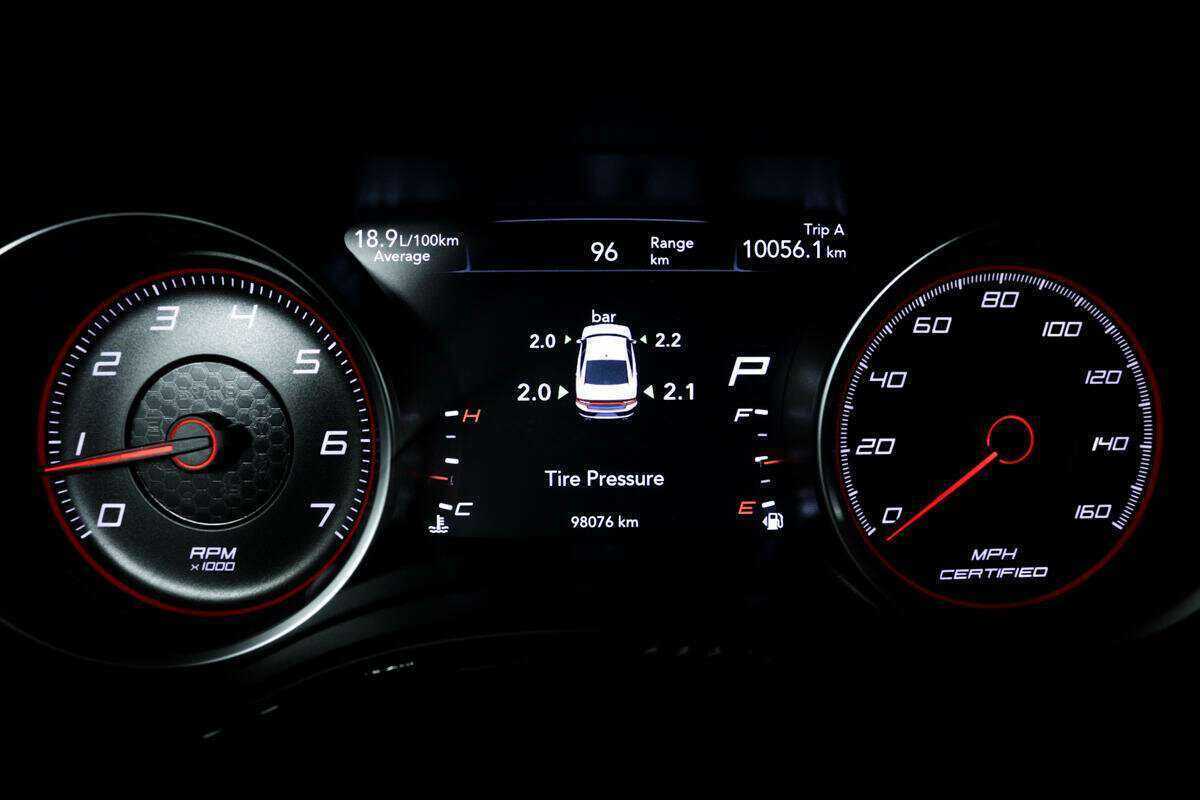 Б/У Додж Чарджер 2019 года. Фото: #9