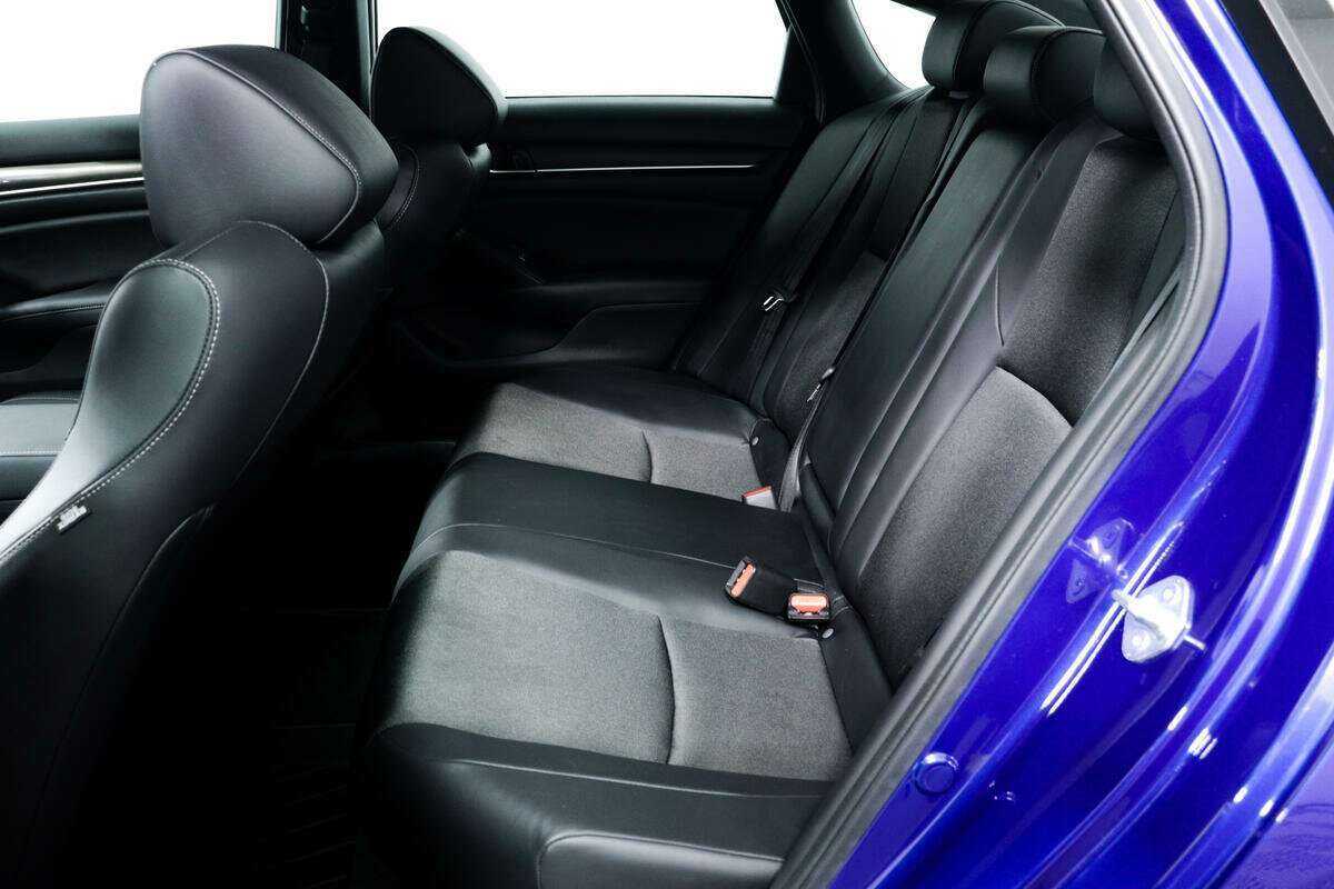 Б/У Хонда Аккорд 2022 года. Фото: #11