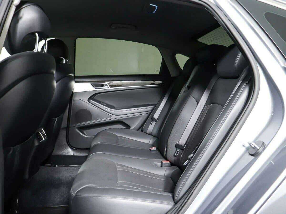 Б/У Хендай Генезис 2014 года. Фото: #12