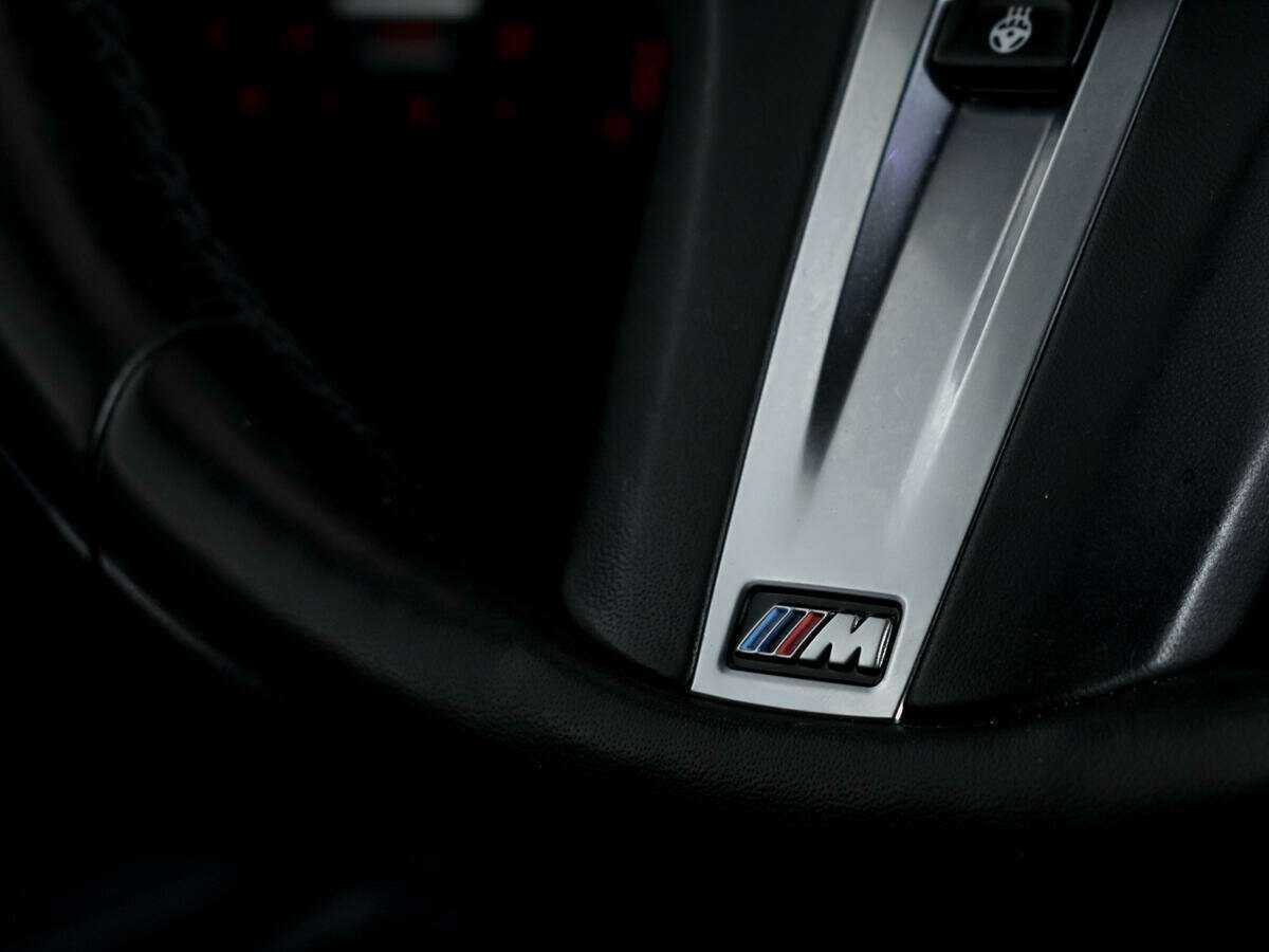 Б/У БМВ 3 серии 2019 года. Фото: #16