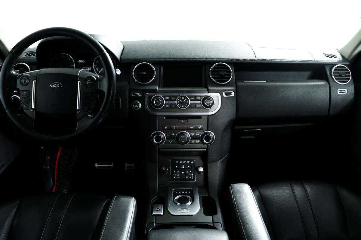 Б/У Лэнд Ровер Дискавери 2014 года. Фото: #10