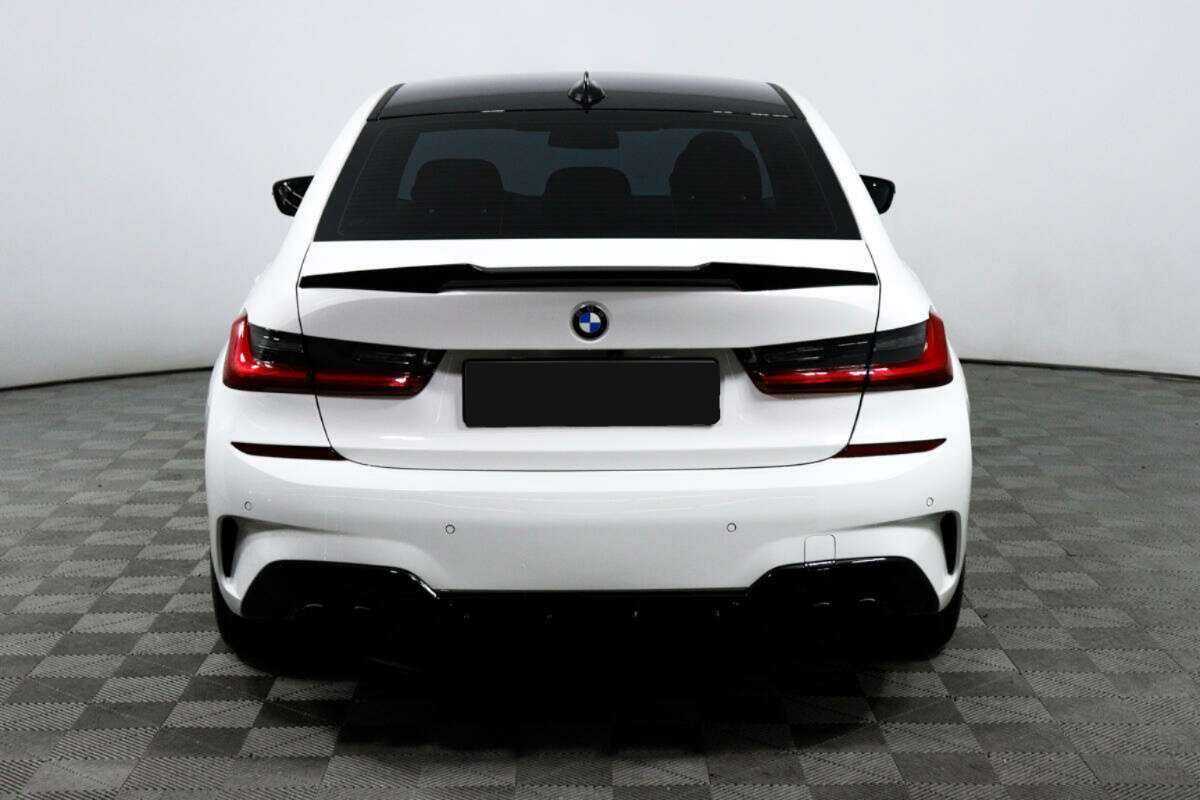 Б/У БМВ 3 серии 2019 года. Фото: #3