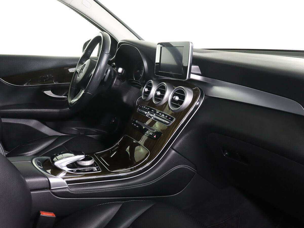 Б/У Мерседес-Бенц ГЛЦ 2016 года. Фото: #6