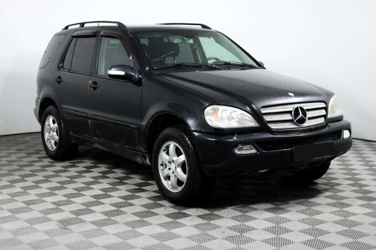 Б/У Мерседес-Бенц М-Класс 2003 года. Фото: #2