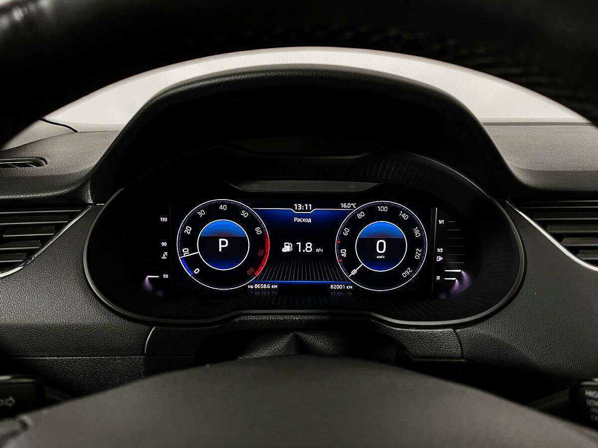 Б/У Шкода Октавия 2018 года. Фото: #10