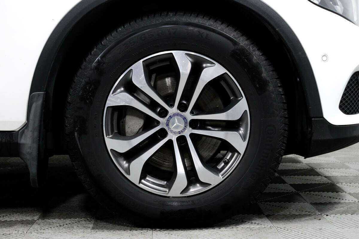 Б/У Мерседес-Бенц ГЛЦ 2015 года. Фото: #13