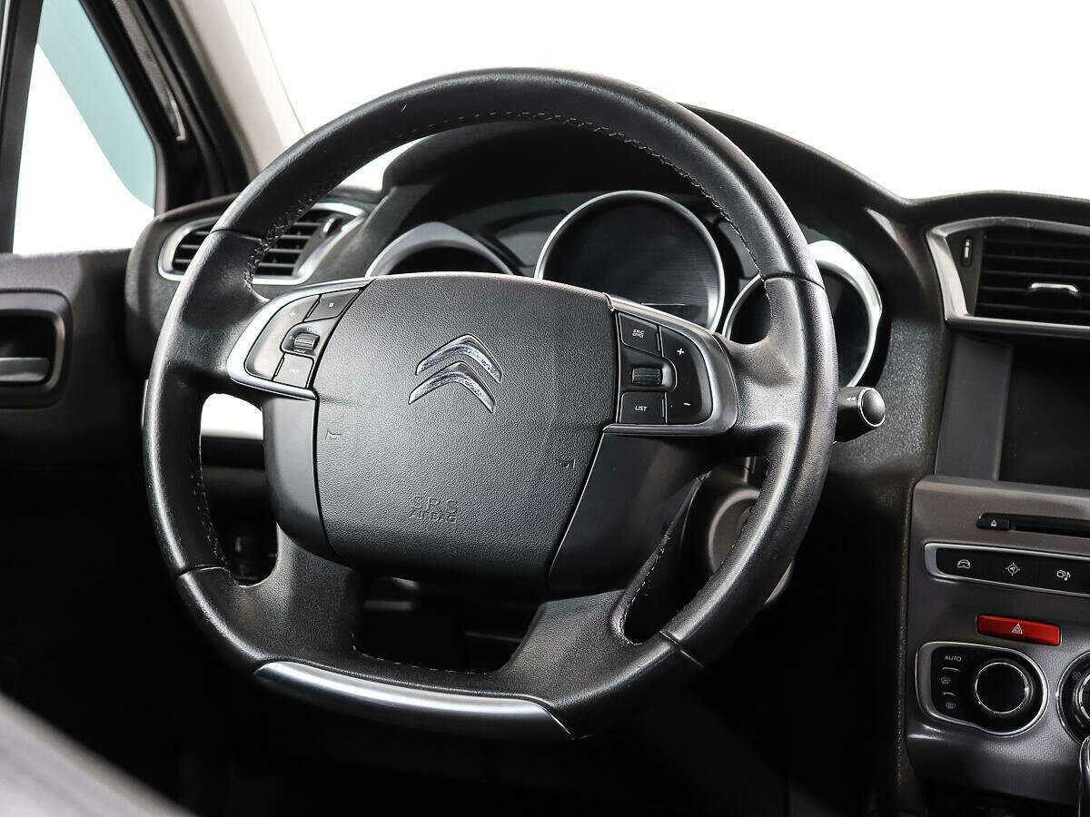 Б/У Ситроен Ц4 2018 года. Фото: #11