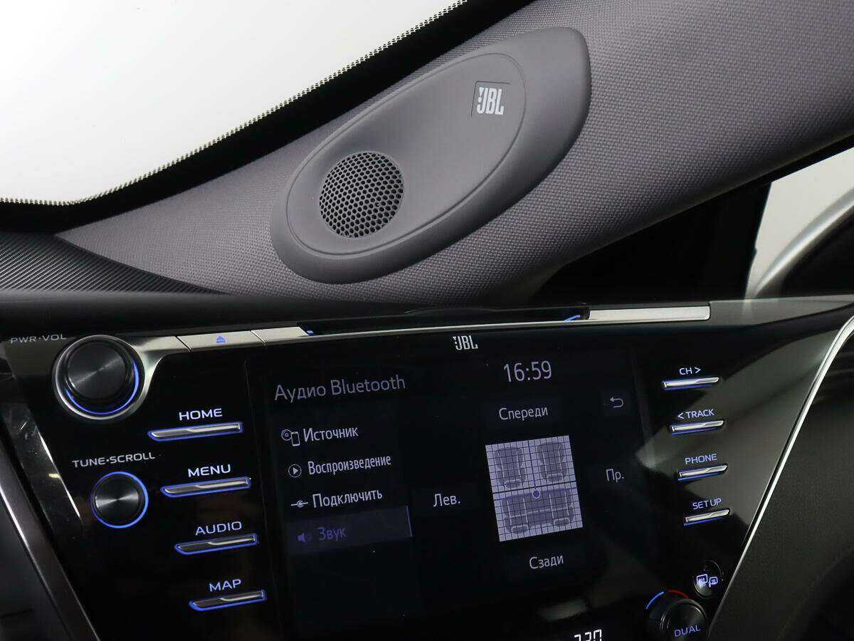 Б/У Тойота Камри 2019 года. Фото: #15