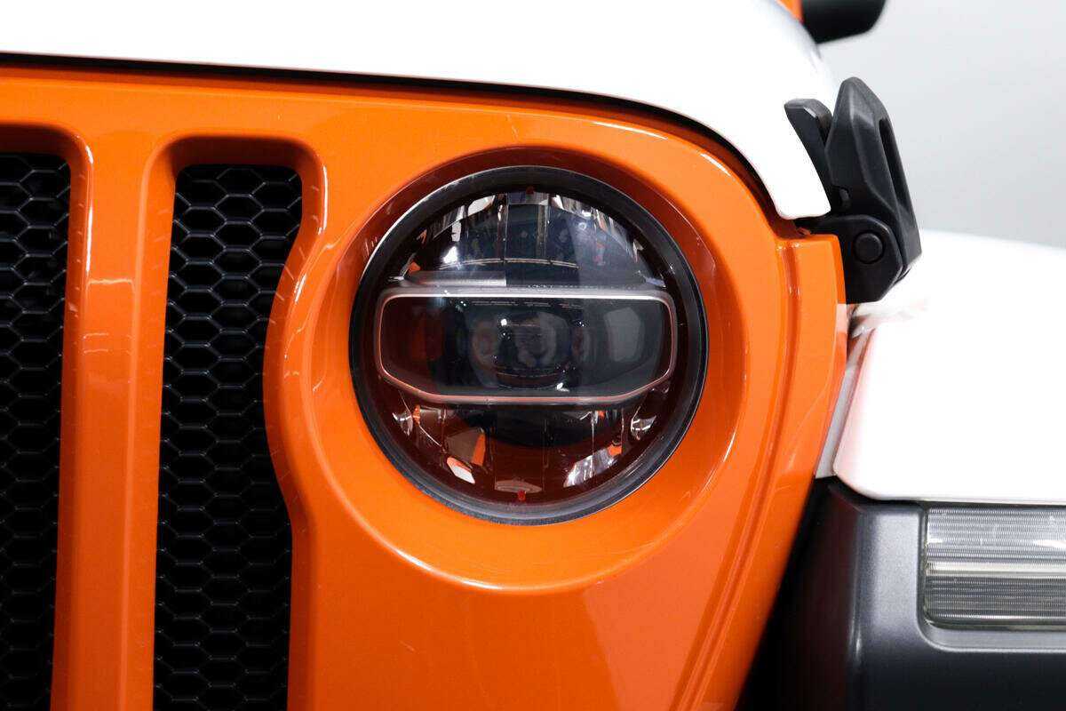 Б/У Джип Вранглер 2018 года. Фото: #12