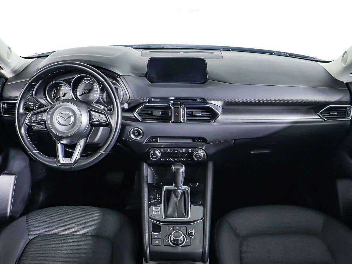 Б/У Мазда Ц-Икс-5 2017 года. Фото: #10