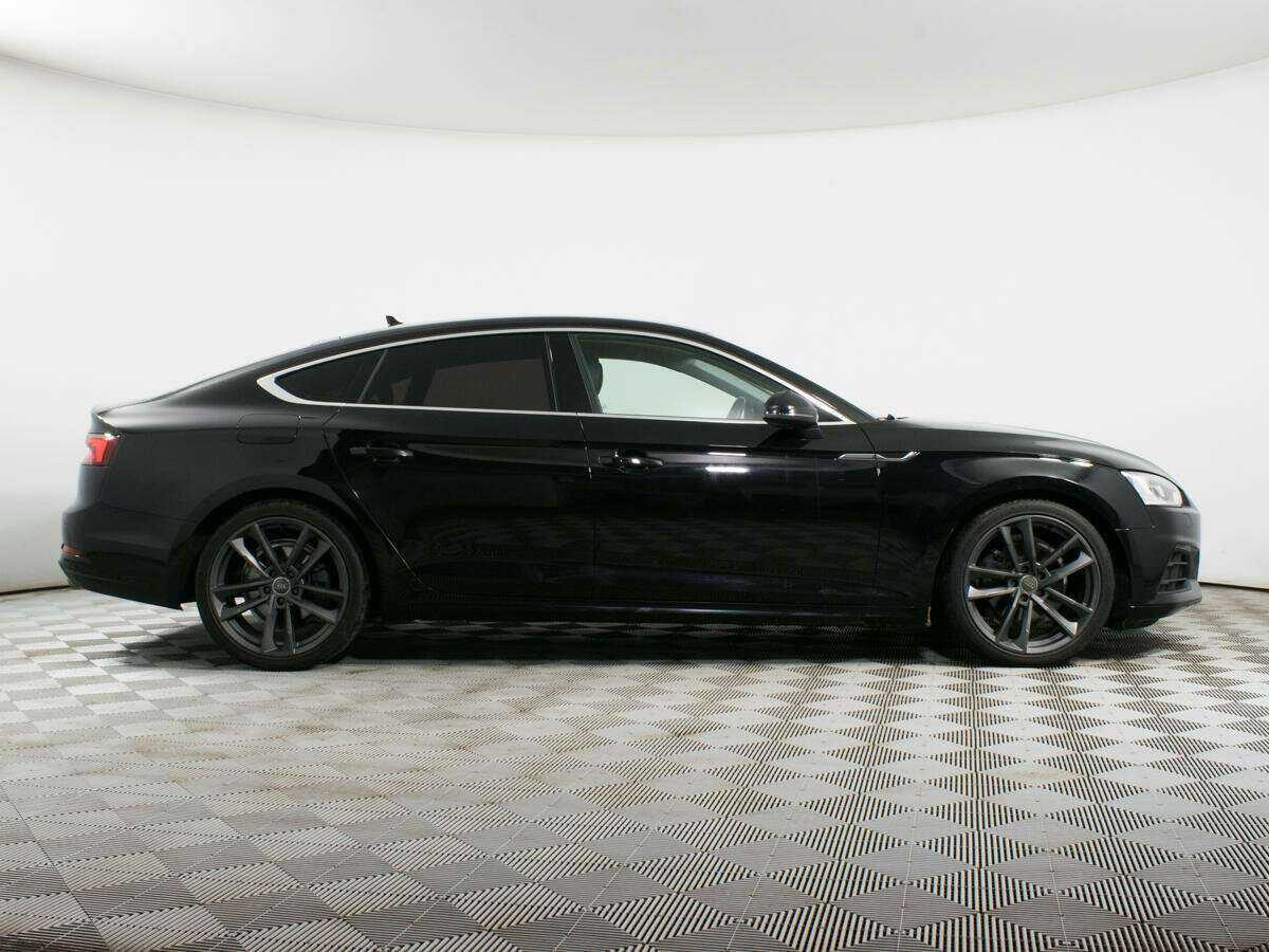 Б/У Ауди А5 2017 года. Фото: #3