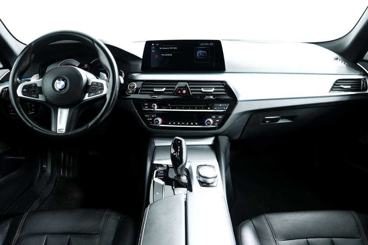 Б/У БМВ 5 серии 2019 года. Фото: #10