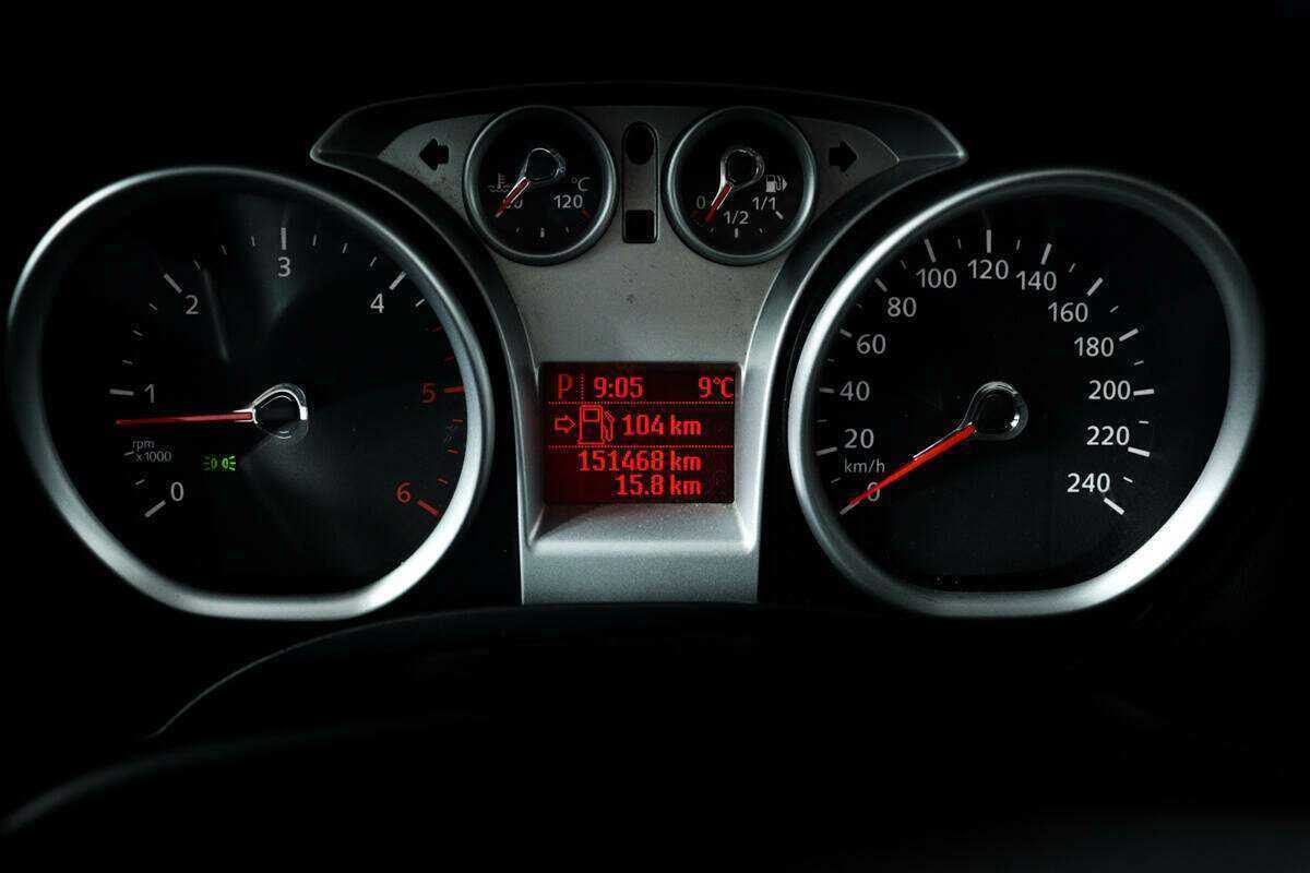 Б/У Форд Куга 2010 года. Фото: #9