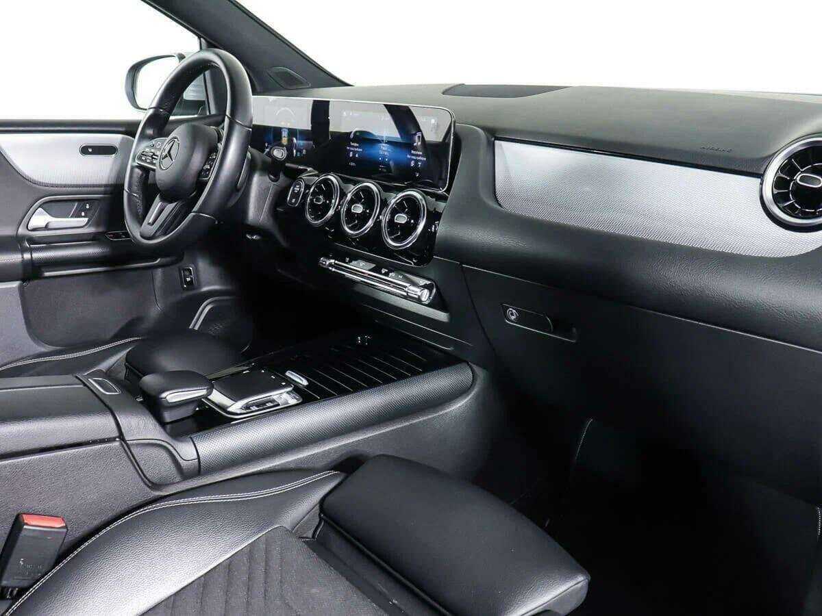 Б/У Мерседес-Бенц Б-Класс 2018 года. Фото: #7