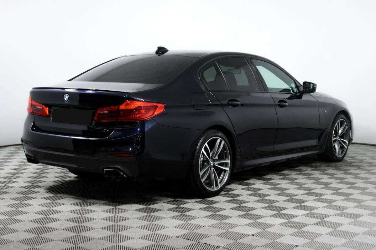 Б/У БМВ 5 серии 2019 года. Фото: #4