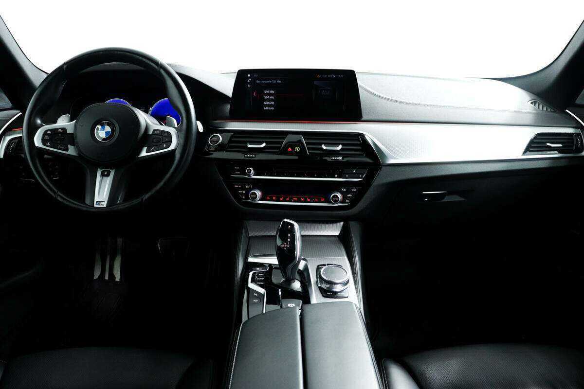 Б/У БМВ 5 серии 2019 года. Фото: #10