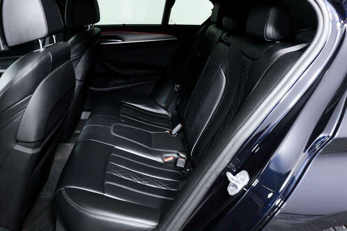 Б/У БМВ 5 серии 2019 года. Фото: #11