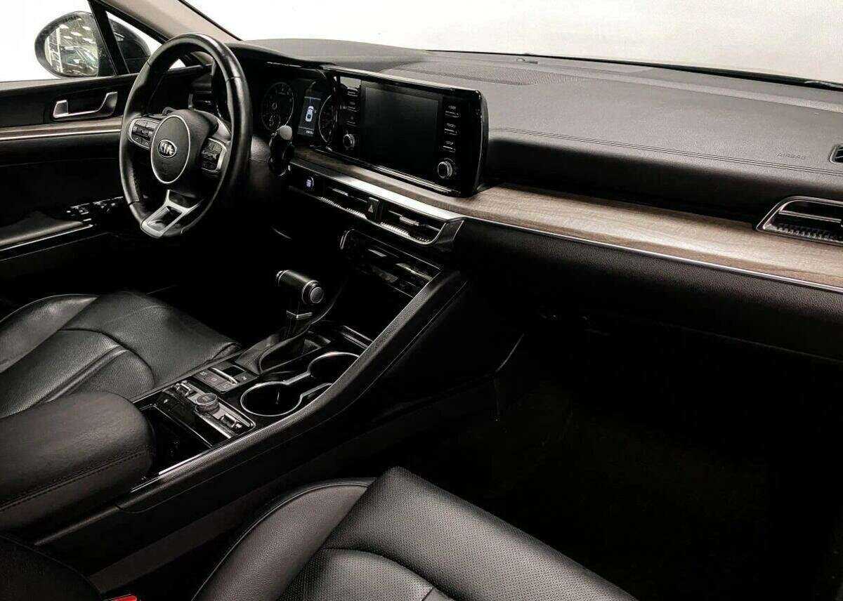 Б/У Киа К5 2021 года. Фото: #7