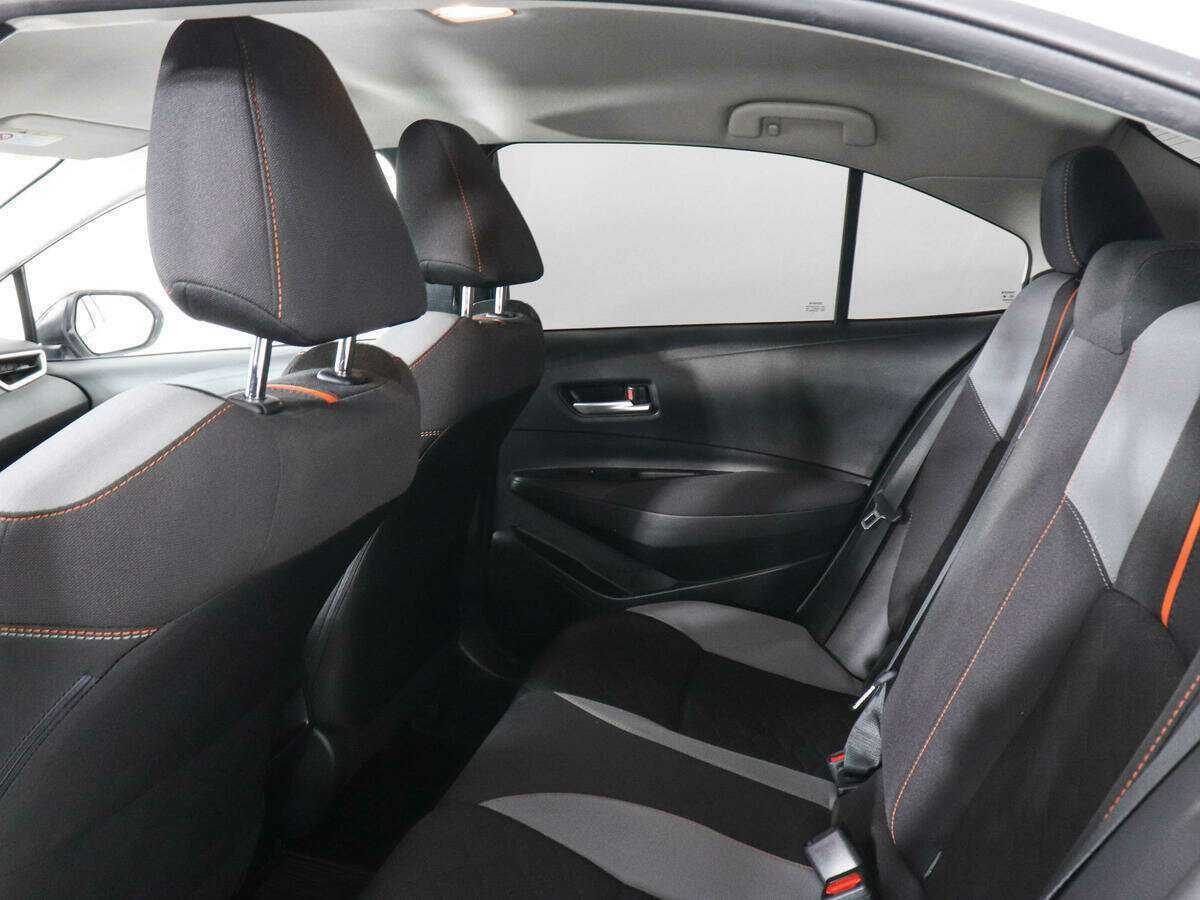 Б/У Тойота Королла 2022 года. Фото: #10