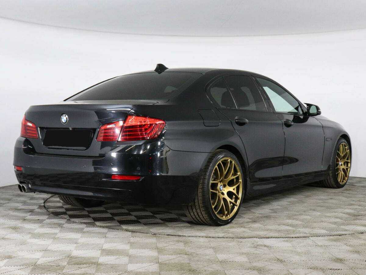 Б/У БМВ 5 серии 2016 года. Фото: #1