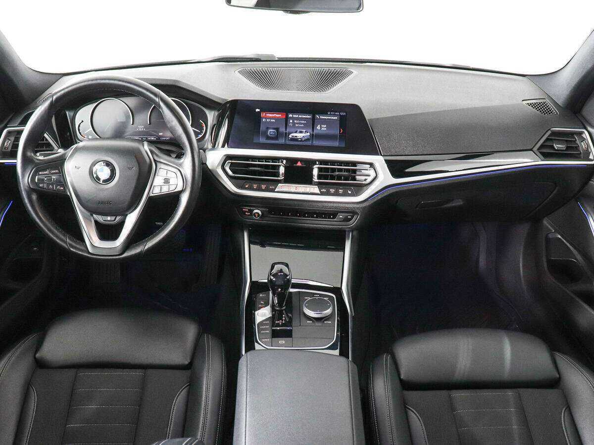 Б/У БМВ 3 серии 2019 года. Фото: #4