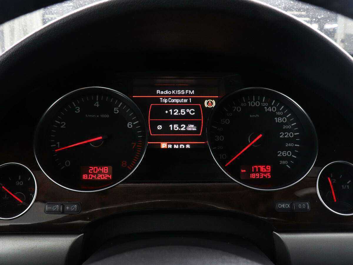 Б/У Ауди А8 2007 года. Фото: #10