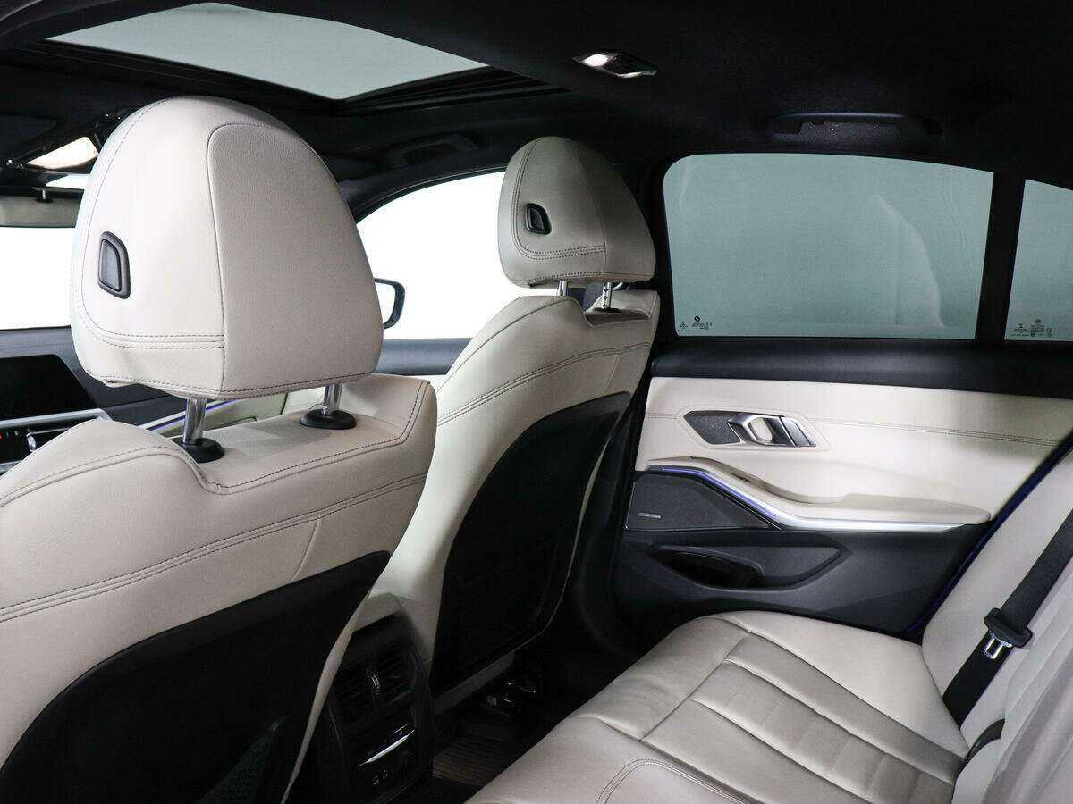 Б/У БМВ 3 серии 2020 года. Фото: #9