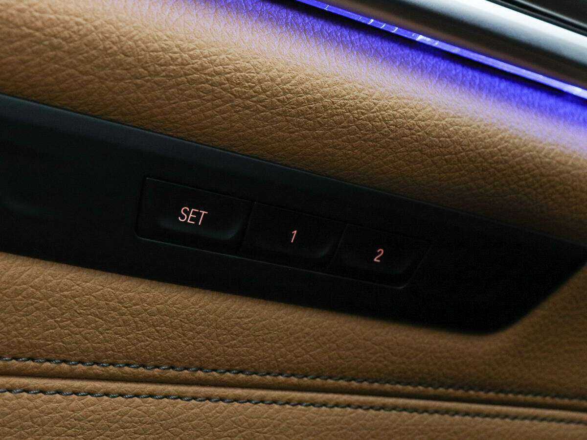 Б/У БМВ 5 серии 2021 года. Фото: #12