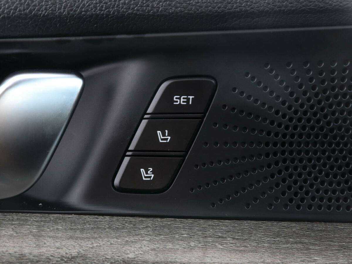 Б/У Киа К5 2022 года. Фото: #15