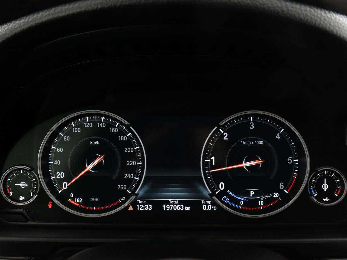 Б/У БМВ 5 серии 2015 года. Фото: #7