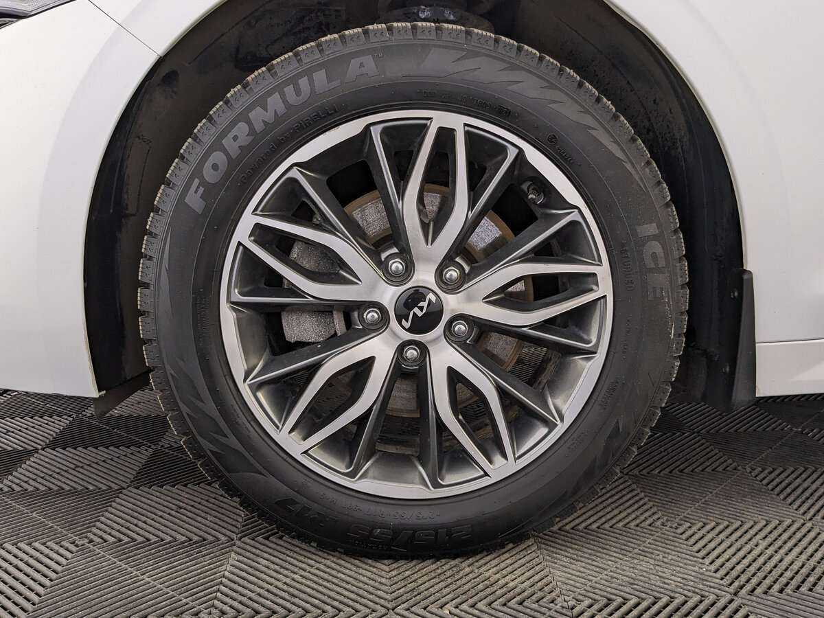 Б/У Киа К5 2021 года. Фото: #9