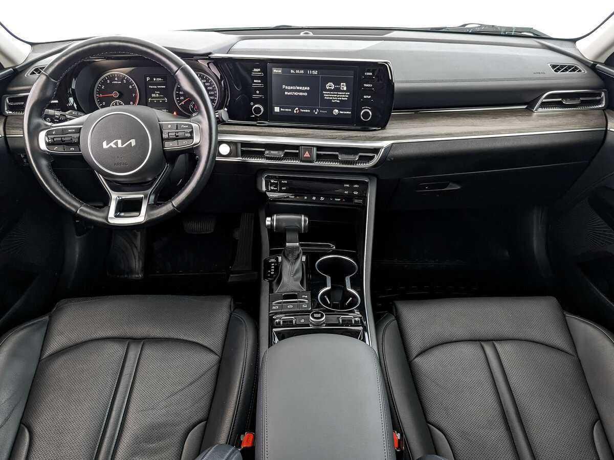Б/У Киа К5 2021 года. Фото: #11