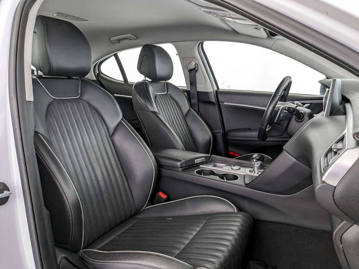 Б/У Генезис Г70 2019 года. Фото: #18