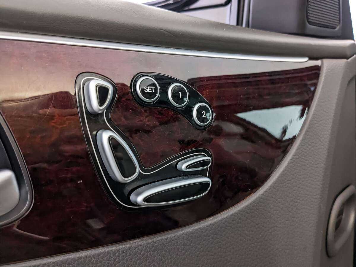 Б/У Хендай Экус 2012 года. Фото: #25