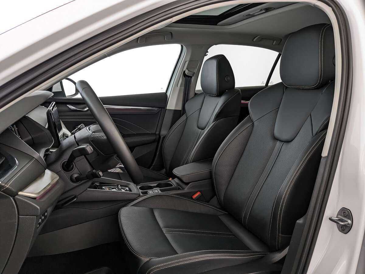 Б/У Шкода Октавия 2023 года. Фото: #14