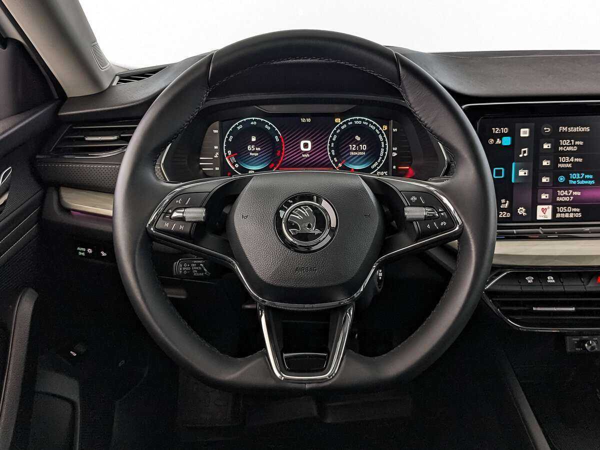 Б/У Шкода Октавия 2023 года. Фото: #16