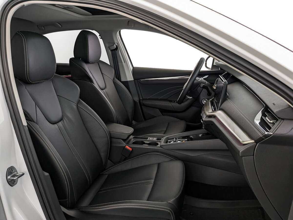 Б/У Шкода Октавия 2023 года. Фото: #18