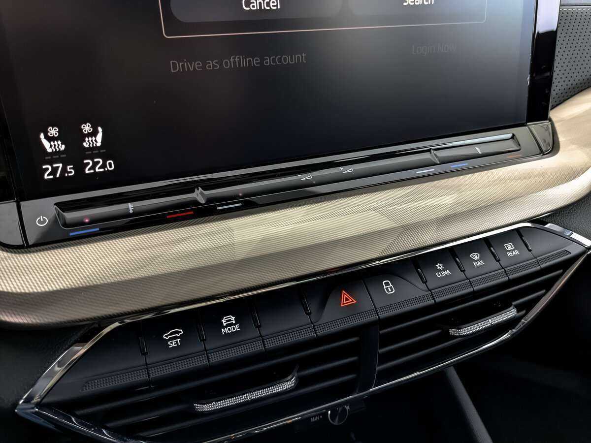 Б/У Шкода Октавия 2023 года. Фото: #22