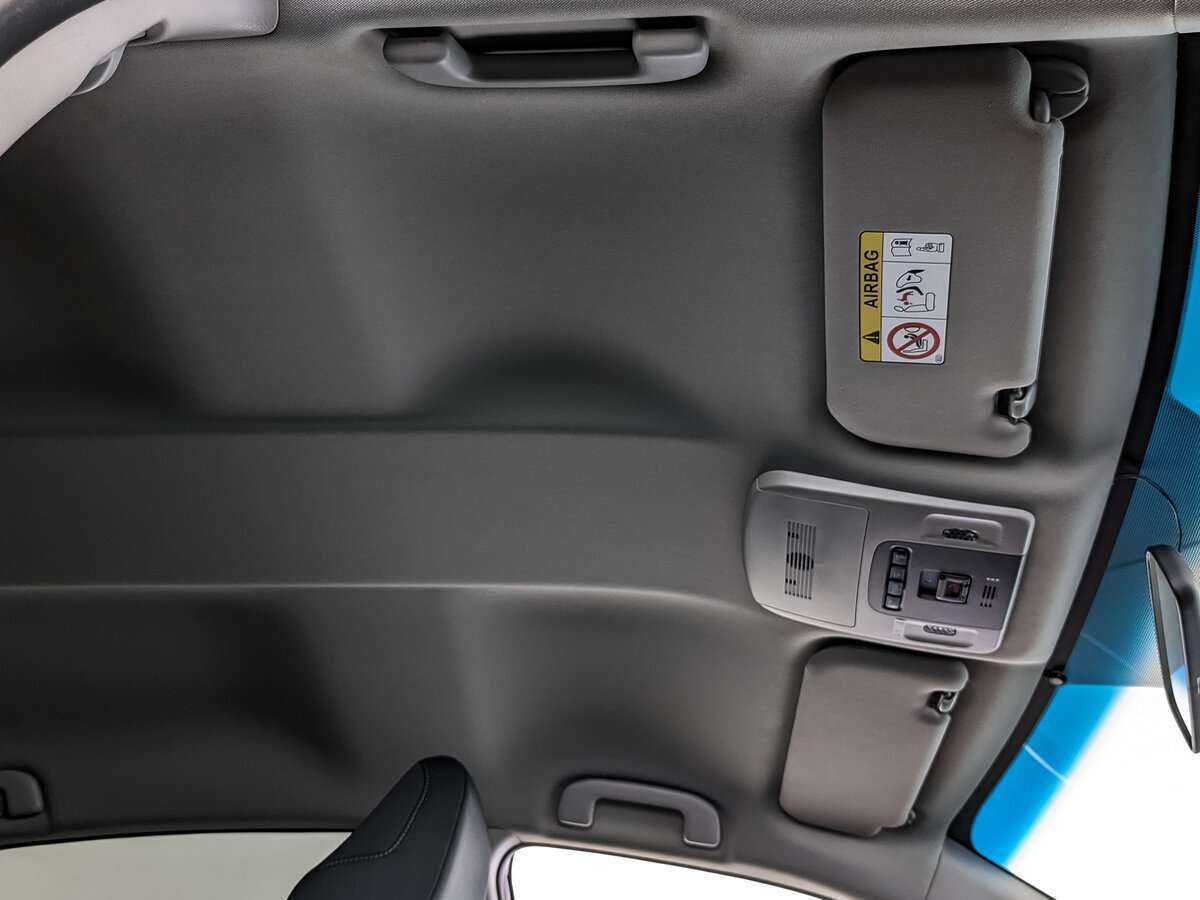 Б/У Тойота Камри 2021 года. Фото: #19