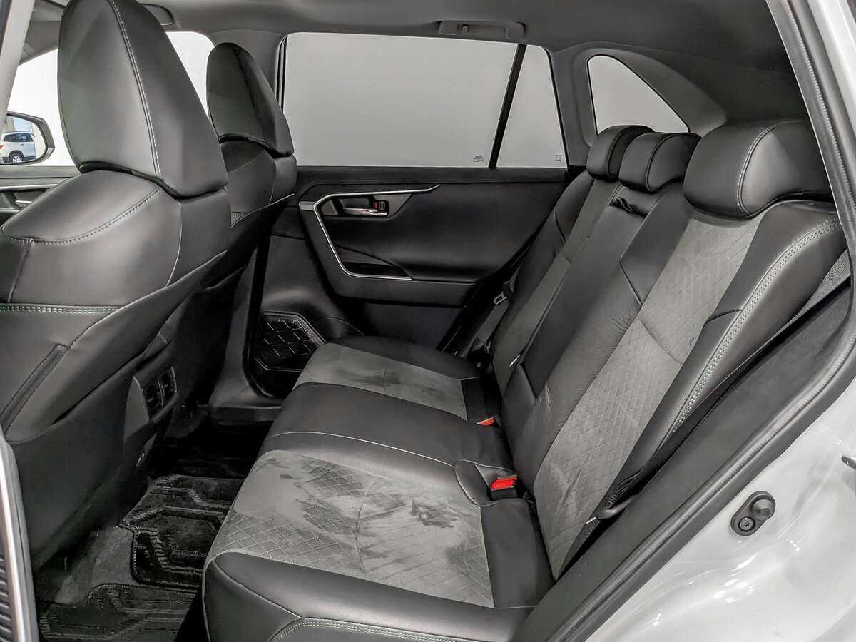 Б/У Тойота Рав4 2022 года. Фото: #8