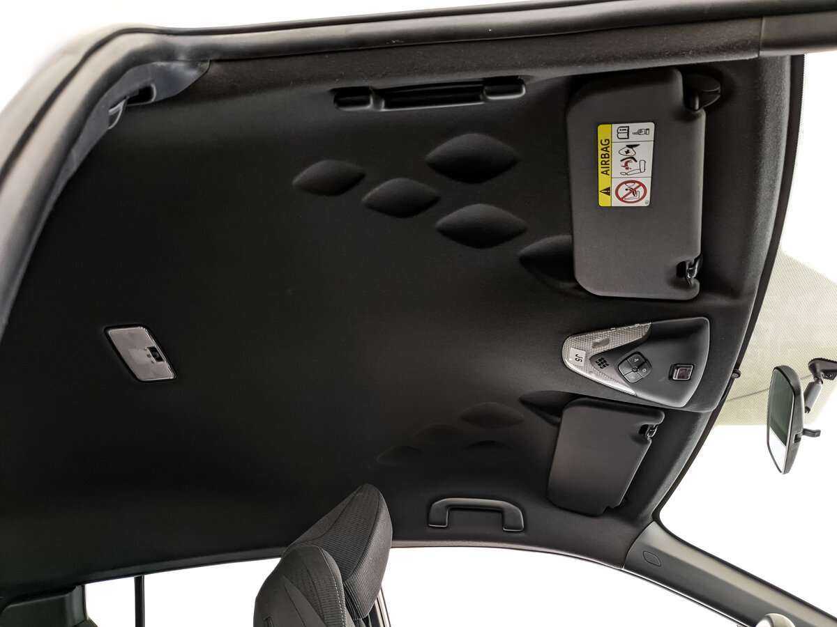 Б/У Тойота Ц-ШР 2019 года. Фото: #17