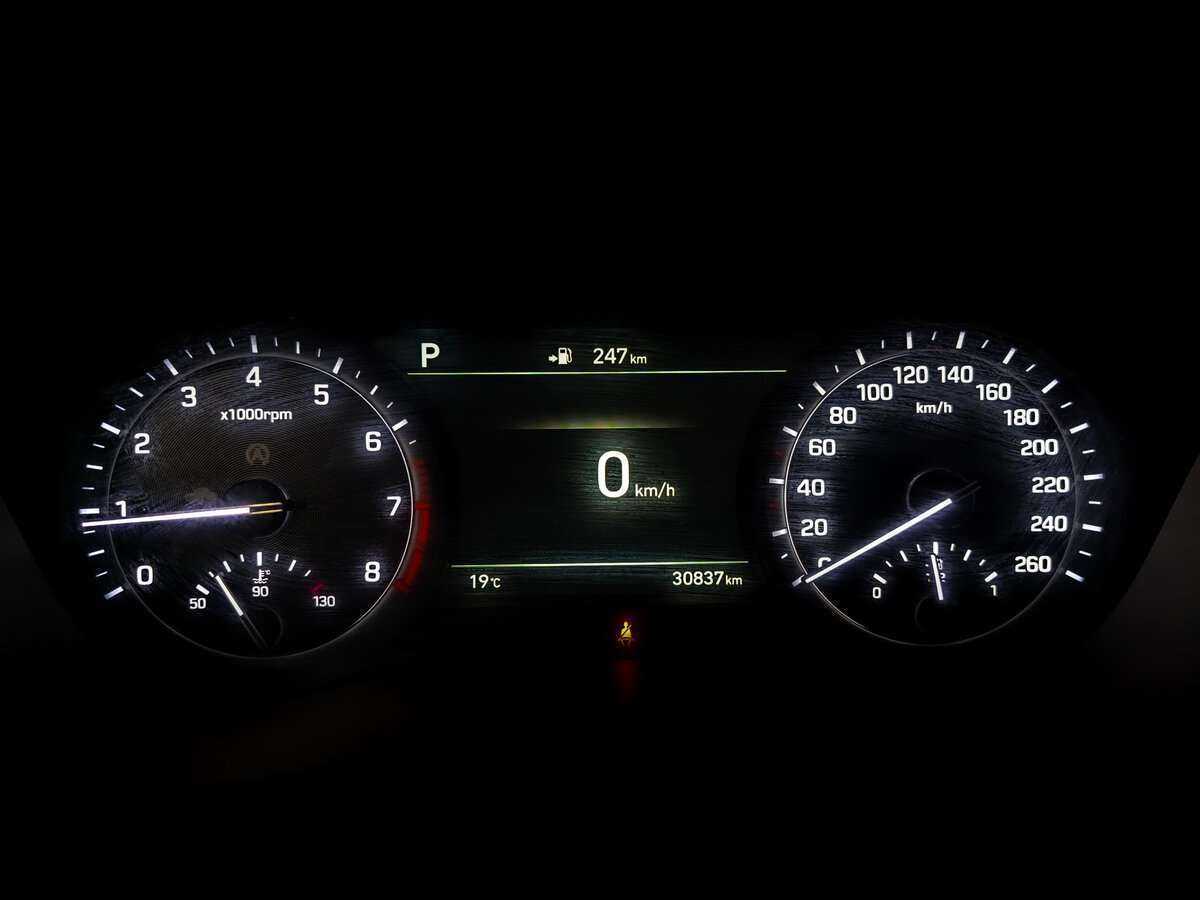 Б/У Генезис Г80 2019 года. Фото: #12