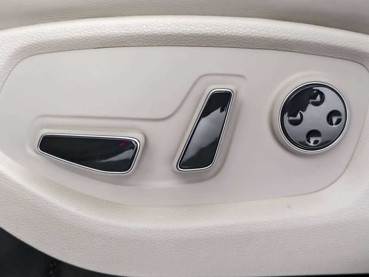 Б/У Генезис Г80 2019 года. Фото: #19